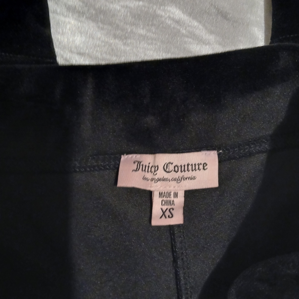 Juicy Couture Track Suit - Picture 15 of 15